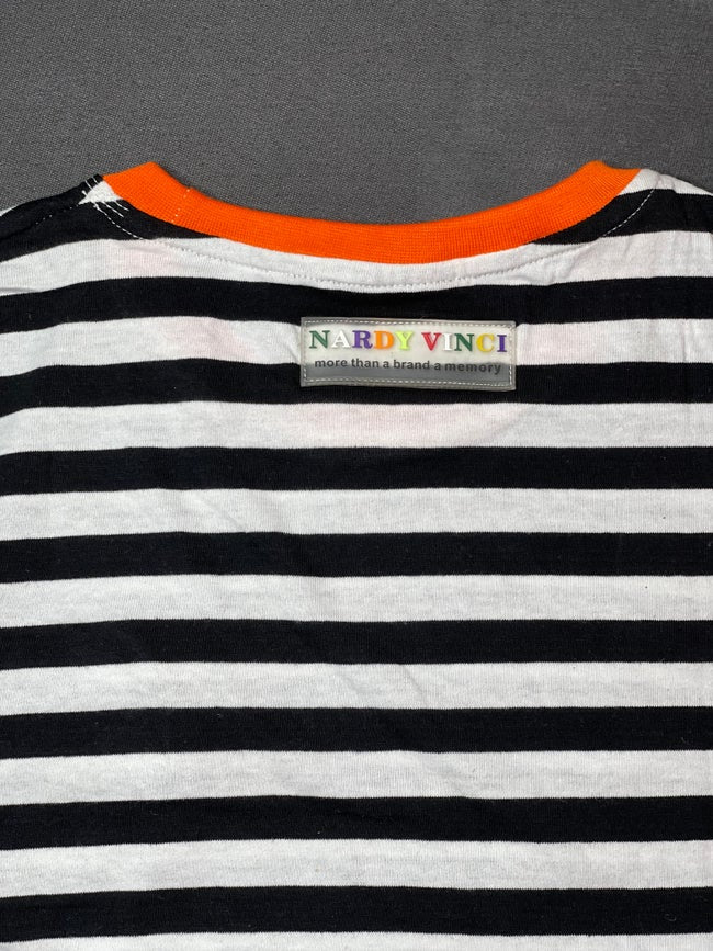 Black striped vinci